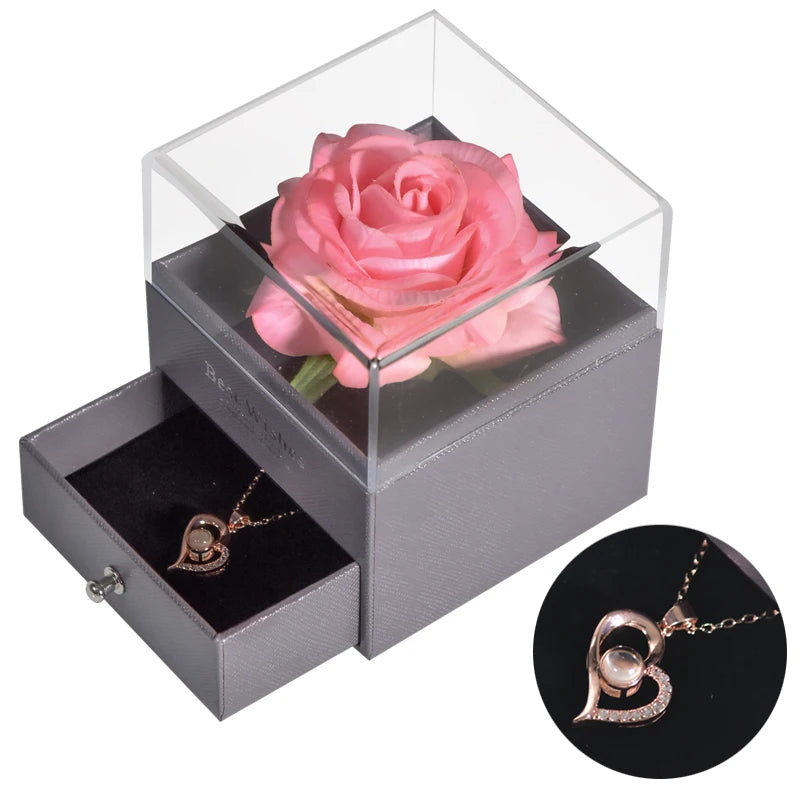 Rosa Eterna Oficial | Joyero con Collar “Te Amo” en 100 Idiomas